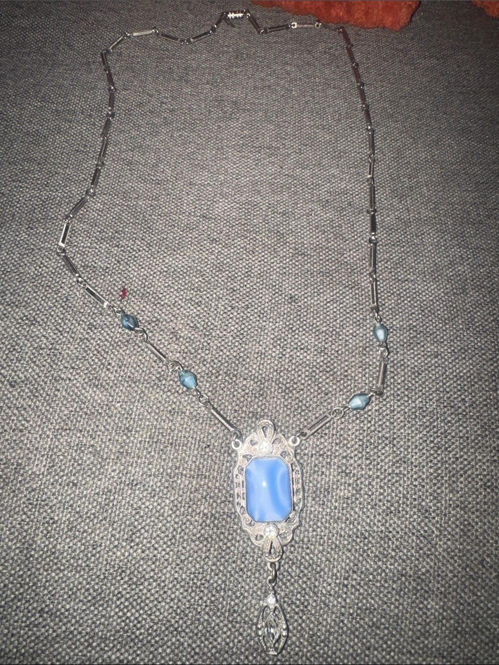 Vintage 1928 Jewelry Art Deco Revival Blue Glass Drop Pendant Necklace